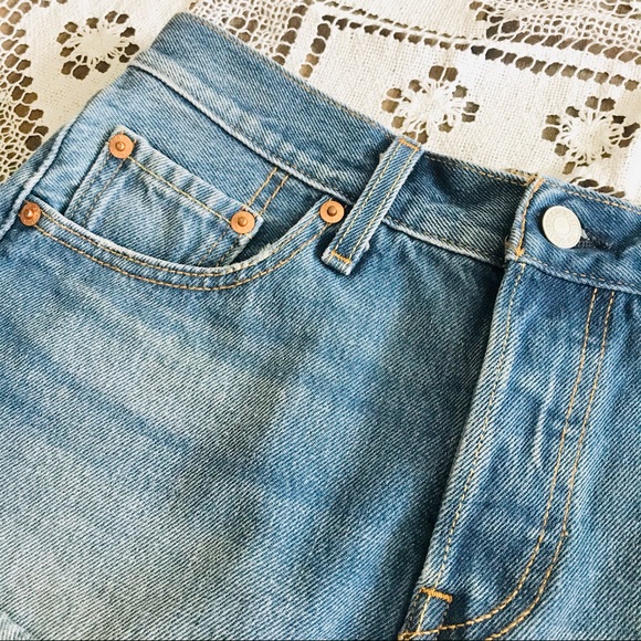 Levi’s 501 denim jean cutoff shorts size 25 - Picture 6 of 11